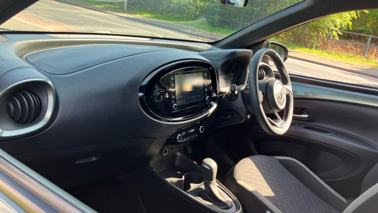 Toyota Aygo X 1.0 VVT-i Edge 5dr Auto Petrol Hatchback